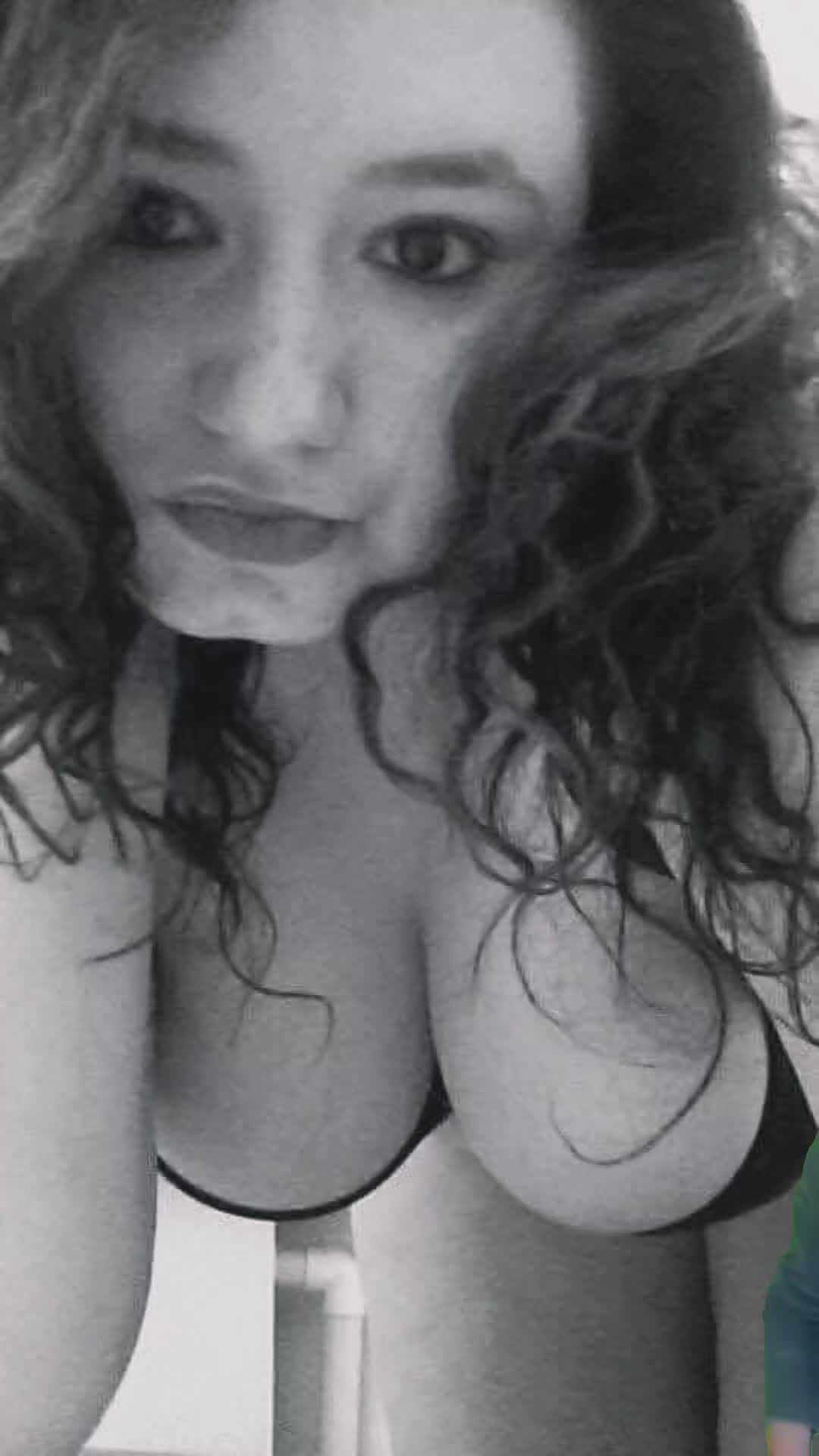 @simoneedianedizzle
