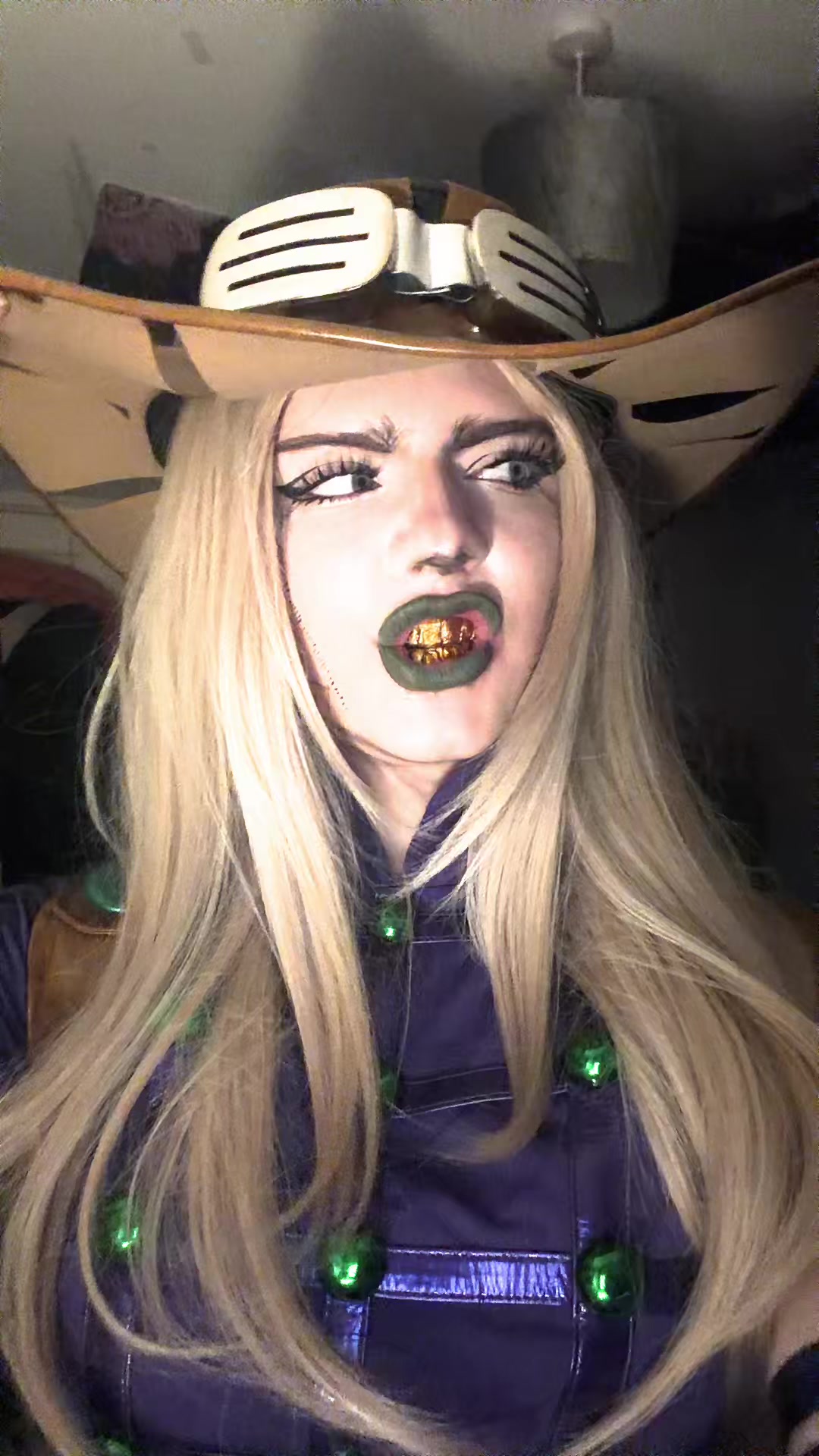 @Gitaro