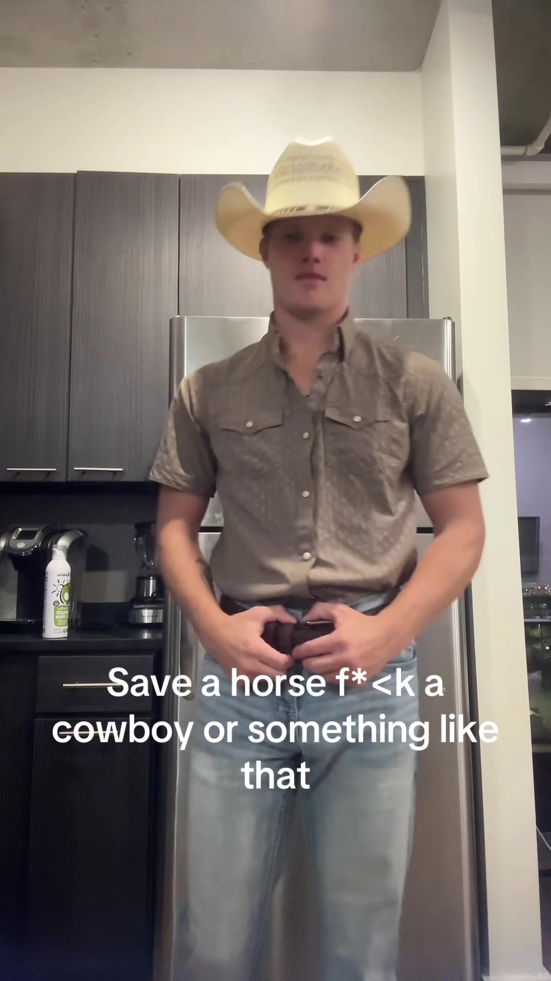 @itsdustin
