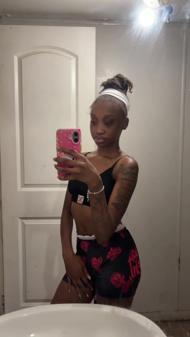 @skinnyminnie787