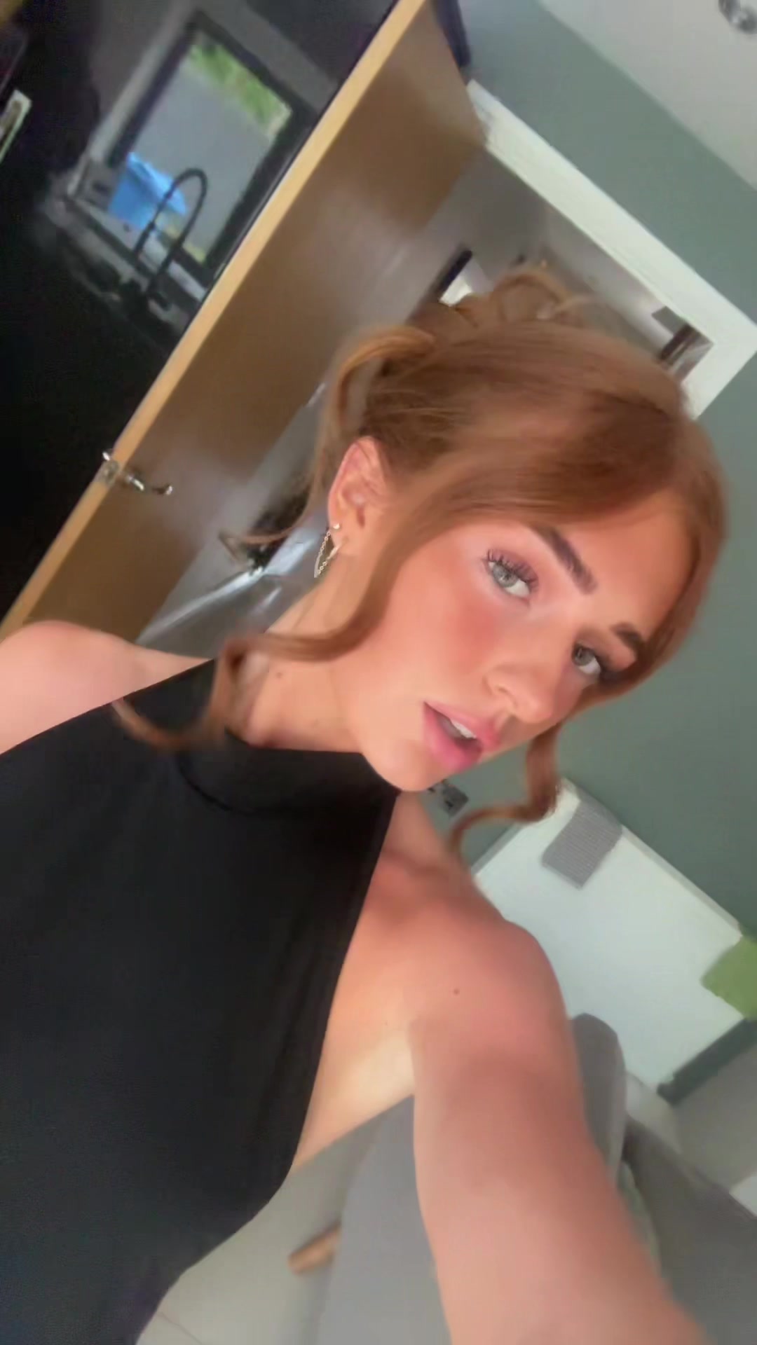 @𝐃𝐀𝐑𝐂𝐘 𝐀𝐍𝐍