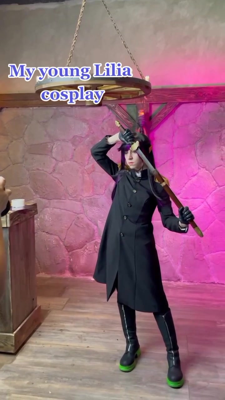 @_cherry.cos_