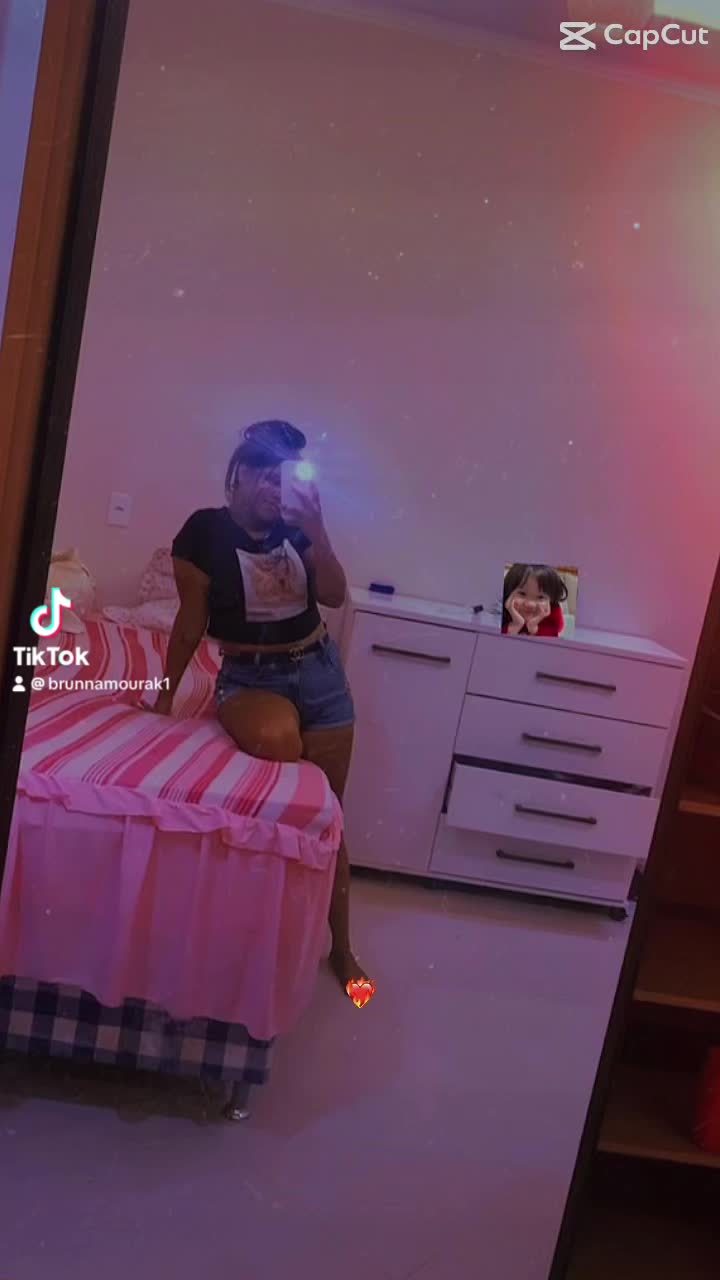 @Brunna Moura_ 