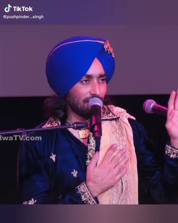 @KAUR ✨