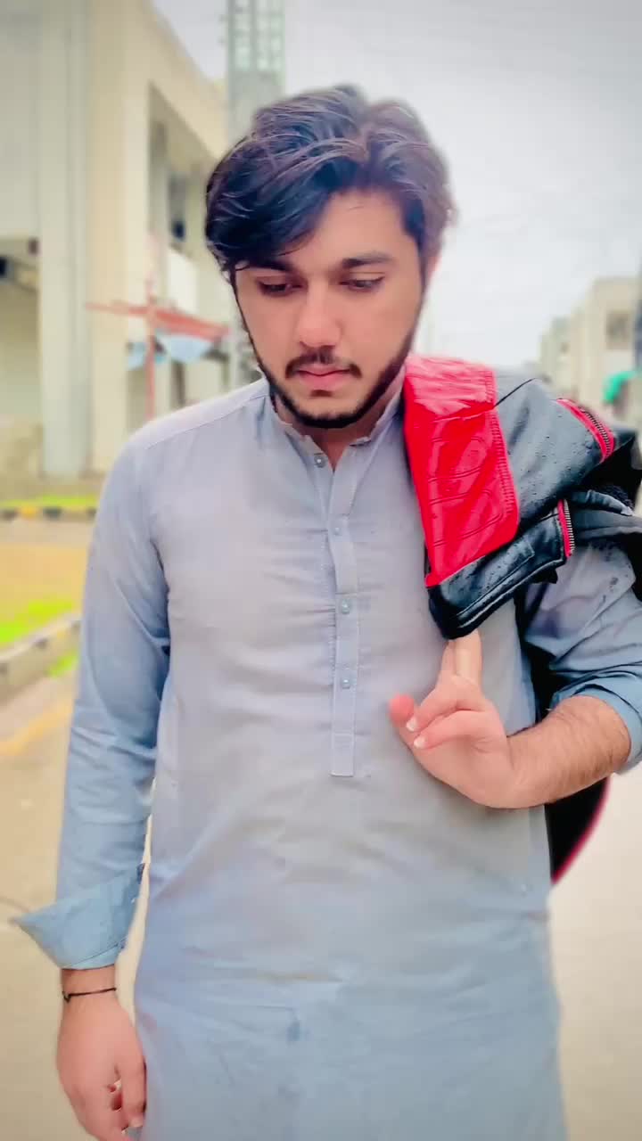 @ᴹ🆁᭄𝐒ᴀ𝐋ᴀ🅡︎