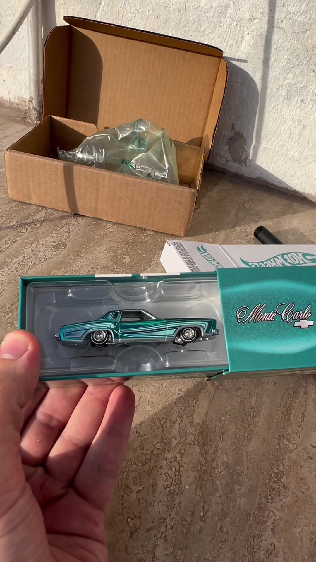@DiecastBodega