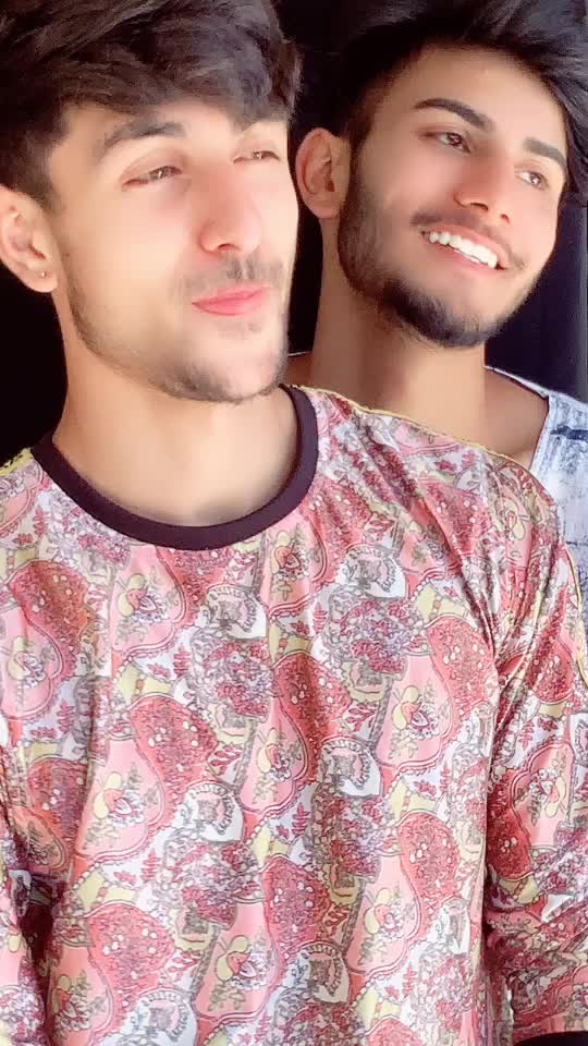 @FAiZU 👑