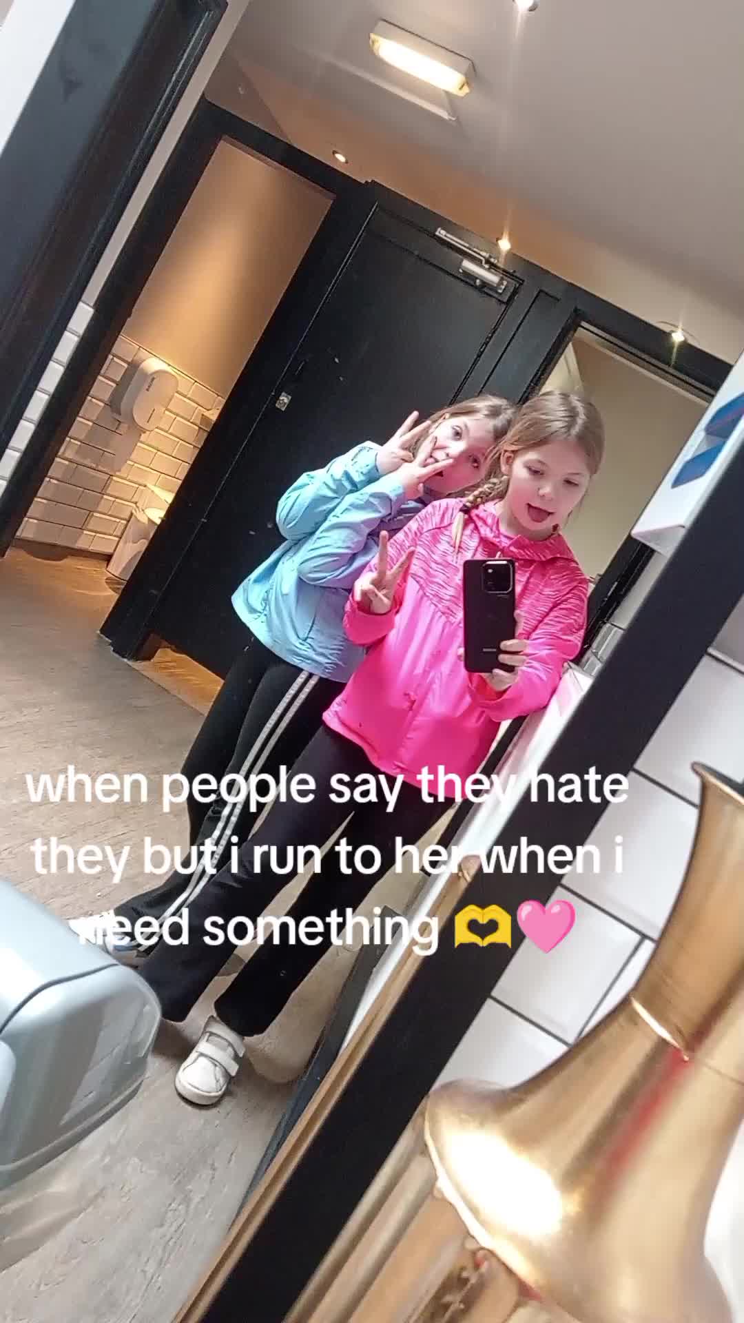 @🤎ꨄsofiaxxspammxxꨄ🤎