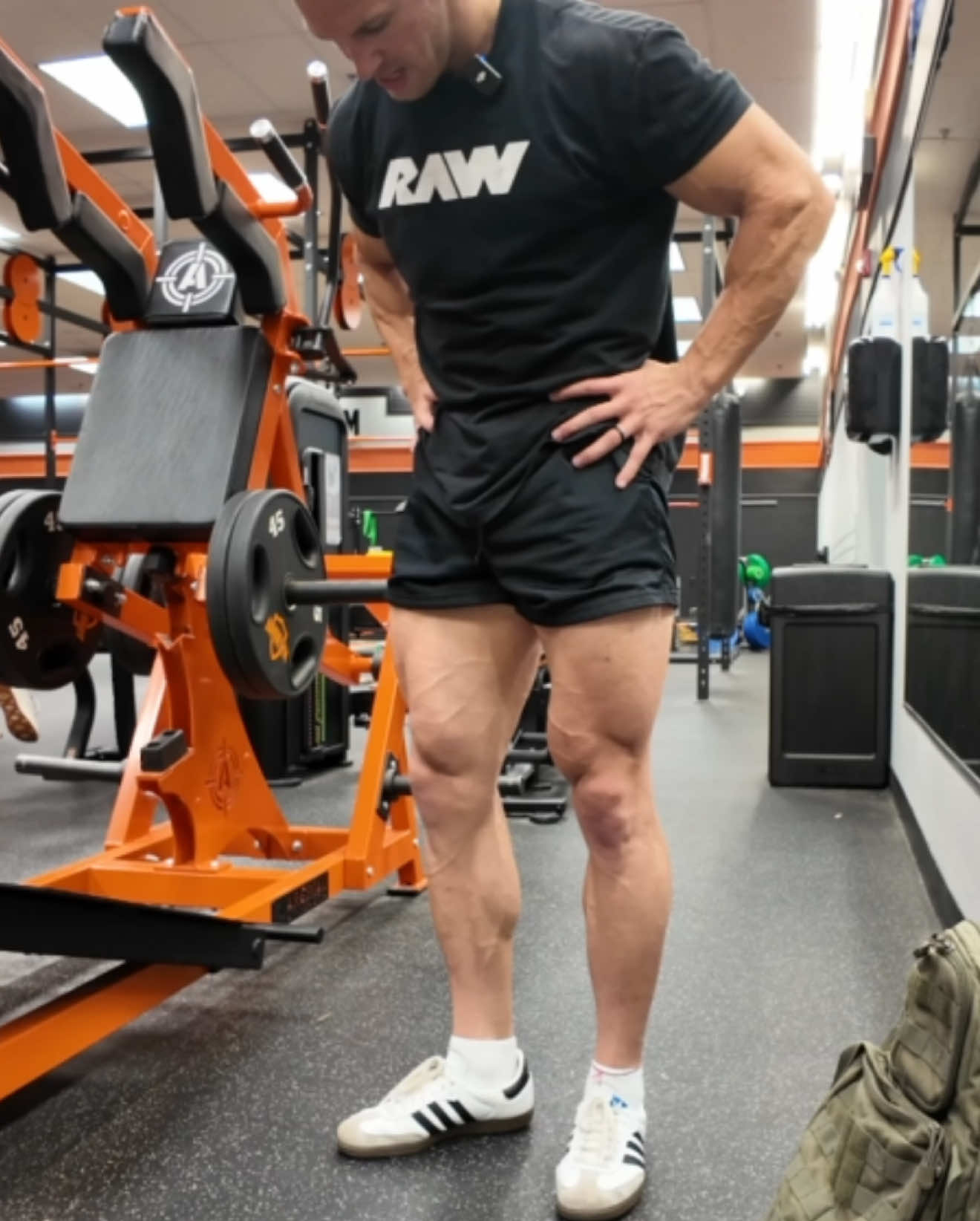 @_adamspencee