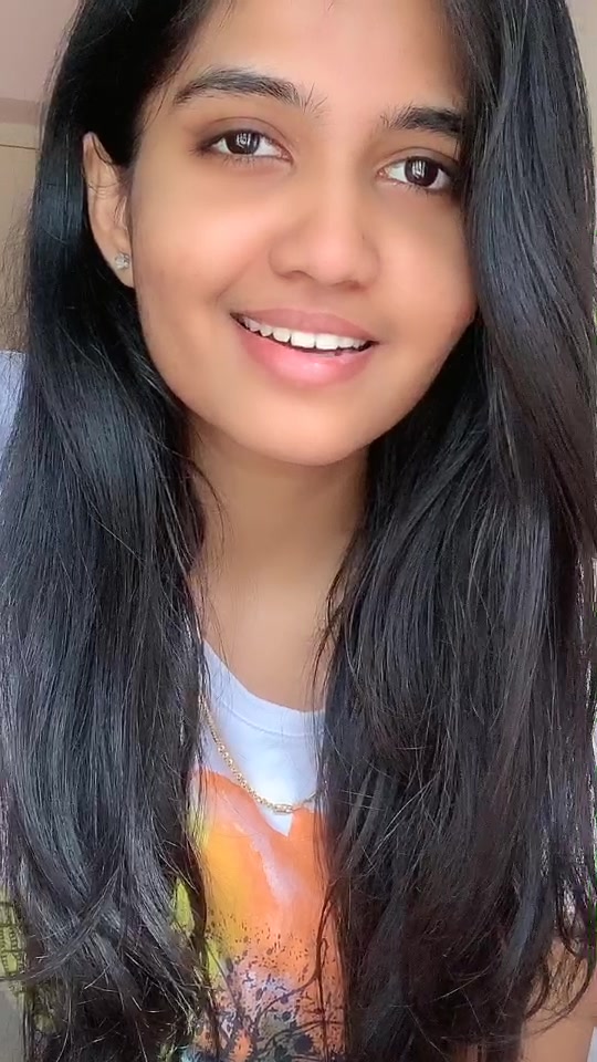 @nivee_jessi