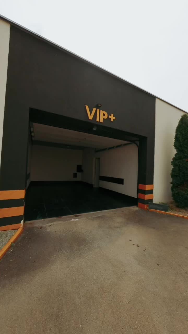 @MotelPalma