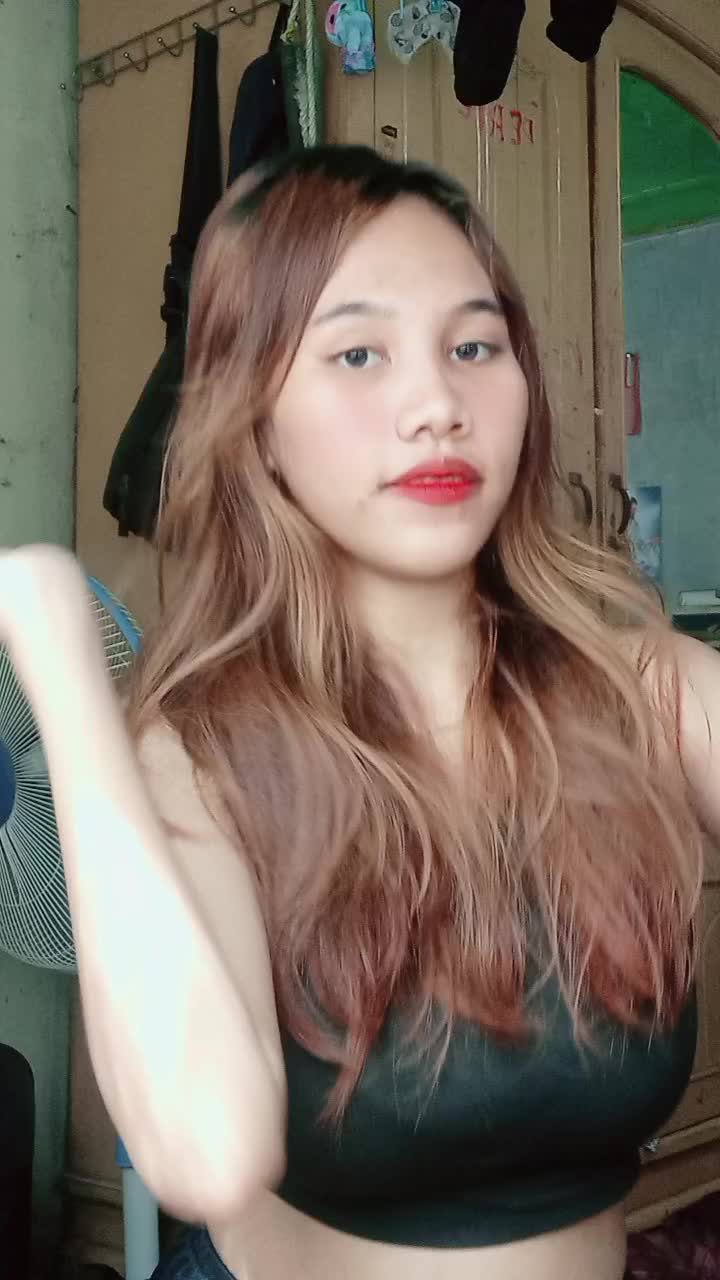 @Claudia Karim