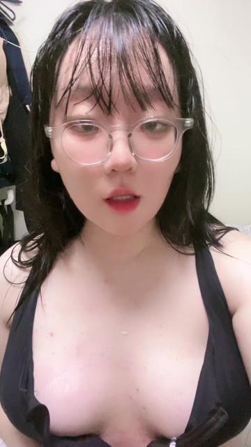 @라니