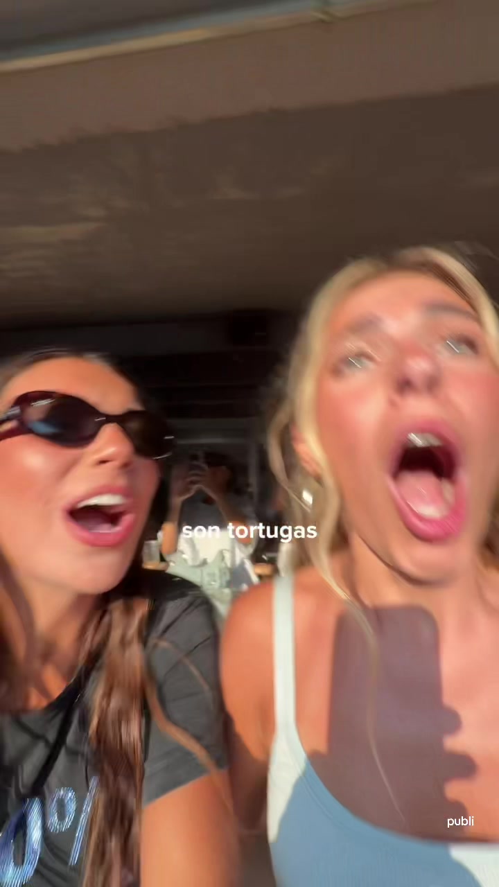 @Elena Gortari