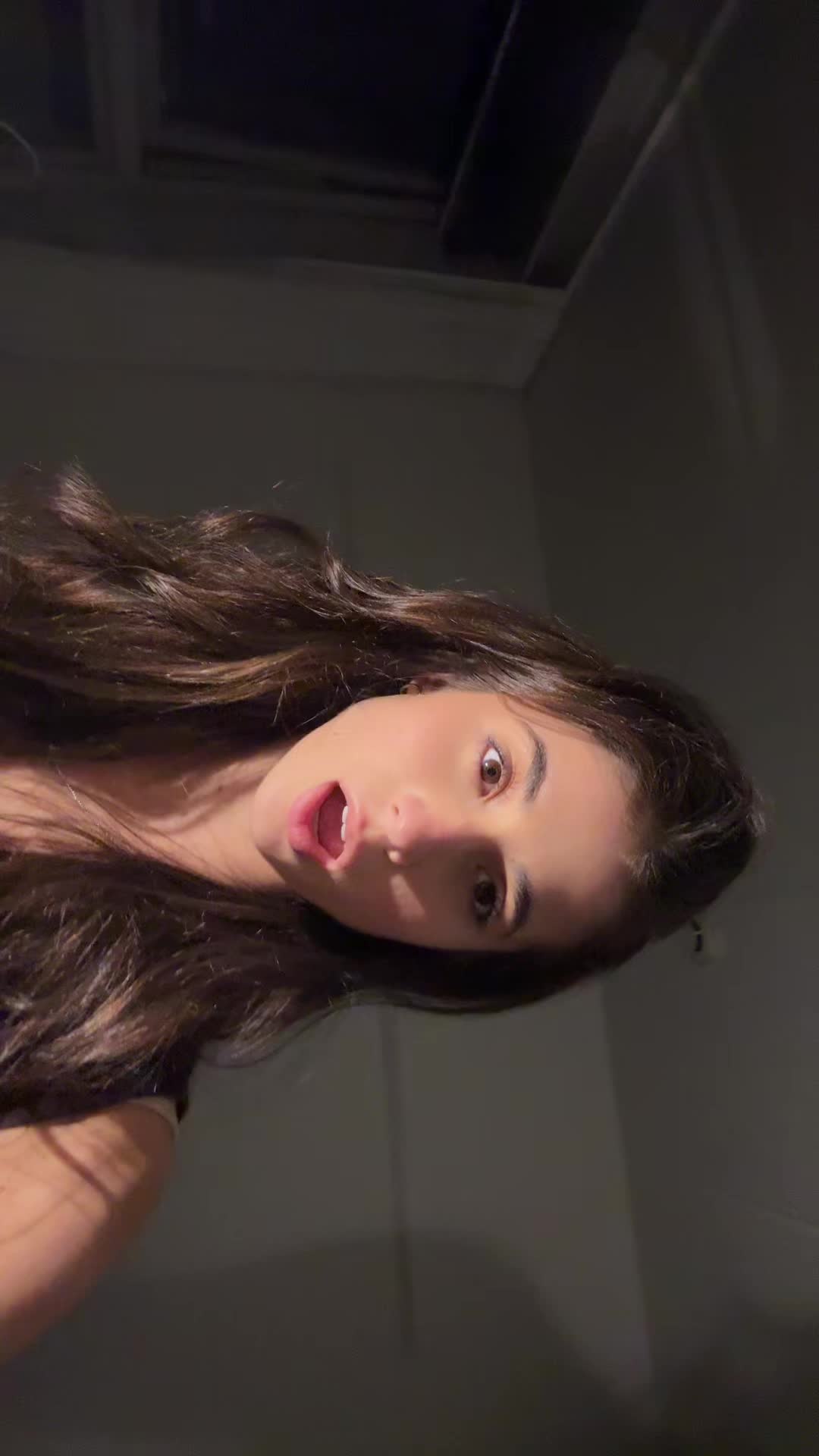 @Anniuskk