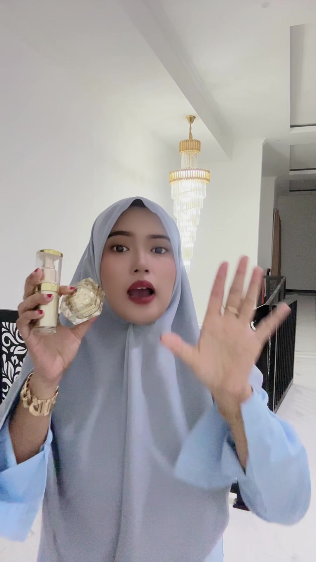 @Anisa Beauty House