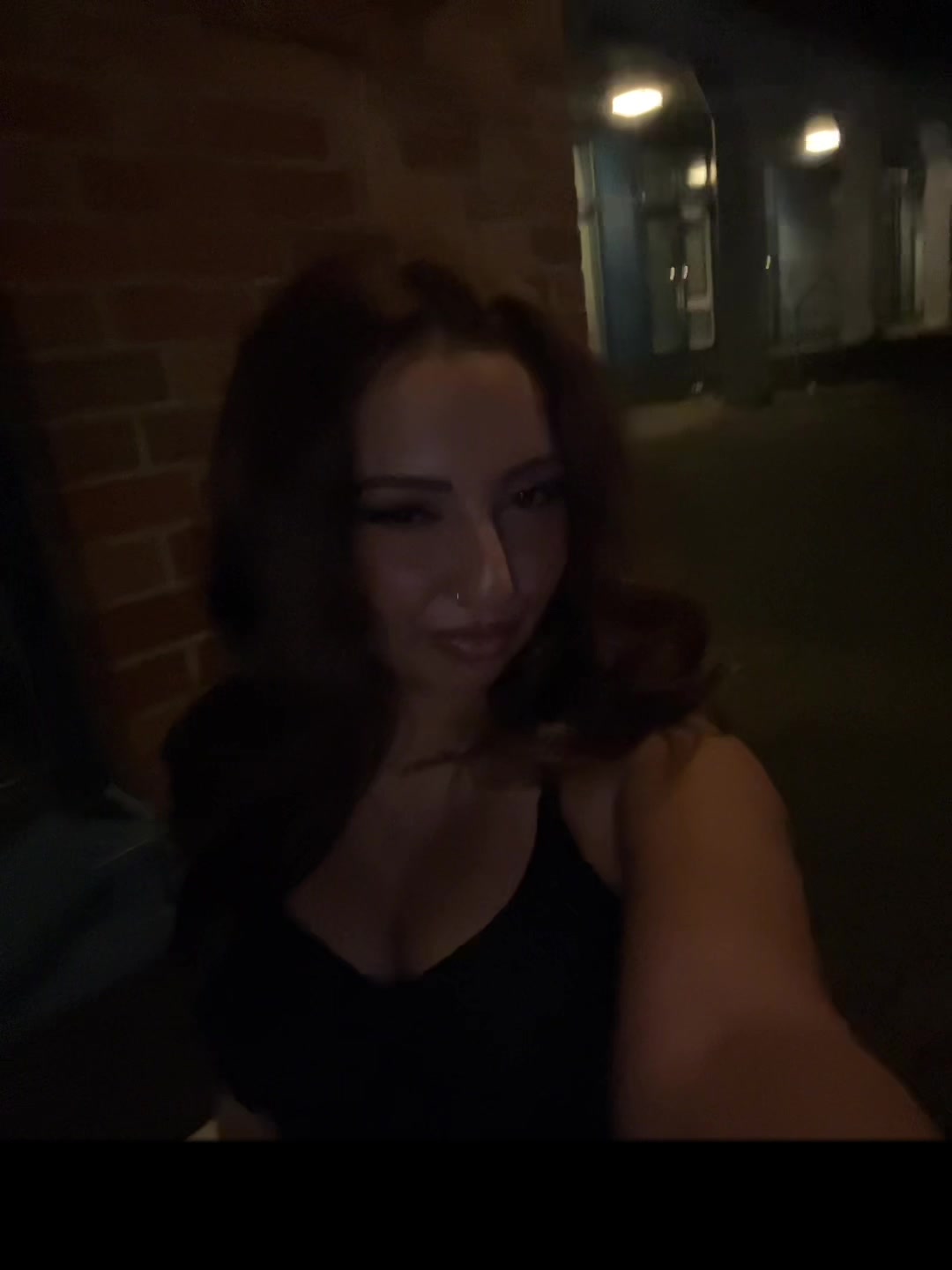 @$hakira