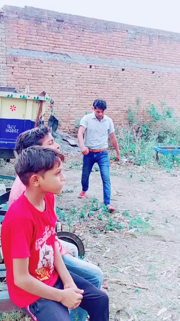 @Gulaam Waris