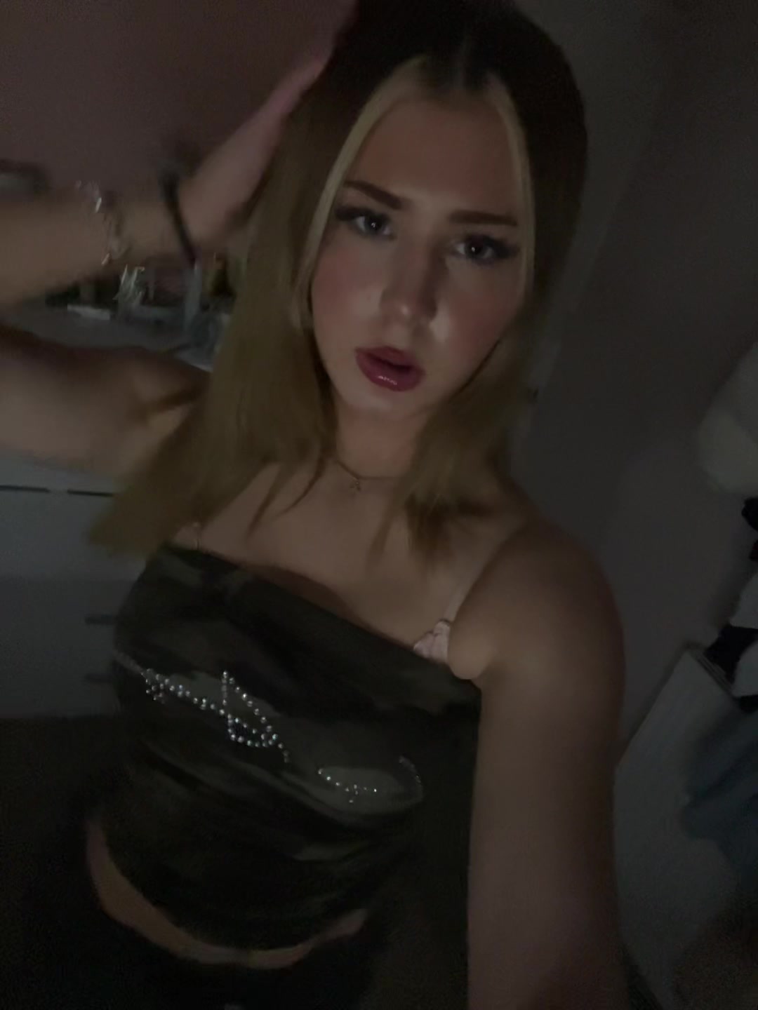@tia