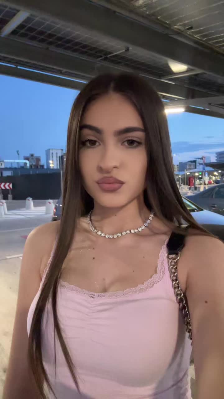 @𝓛𝓪𝓻𝓲𝓼𝓪🎀