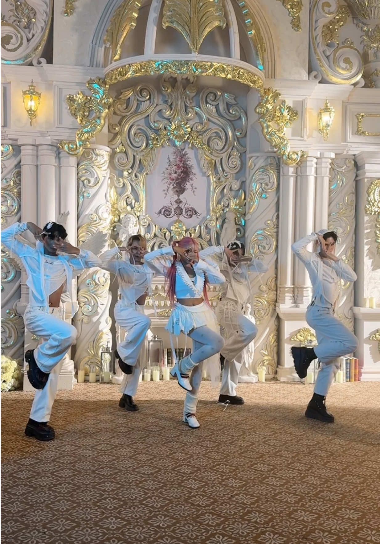 @ហ្វាន ♡ 𝓕𝓪𝓱𝓷