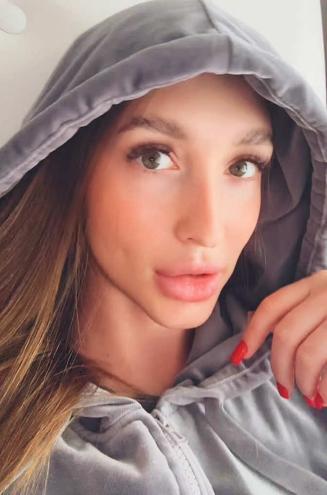 @Anlina_W