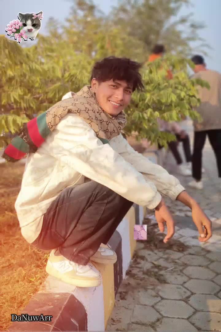 @Aayush 💗