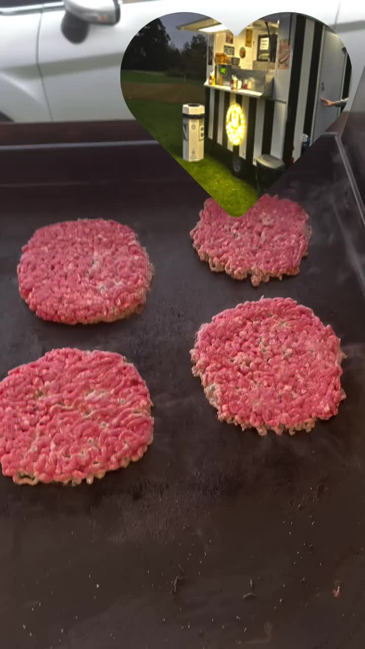 @Jerry&rsquo;s burgers