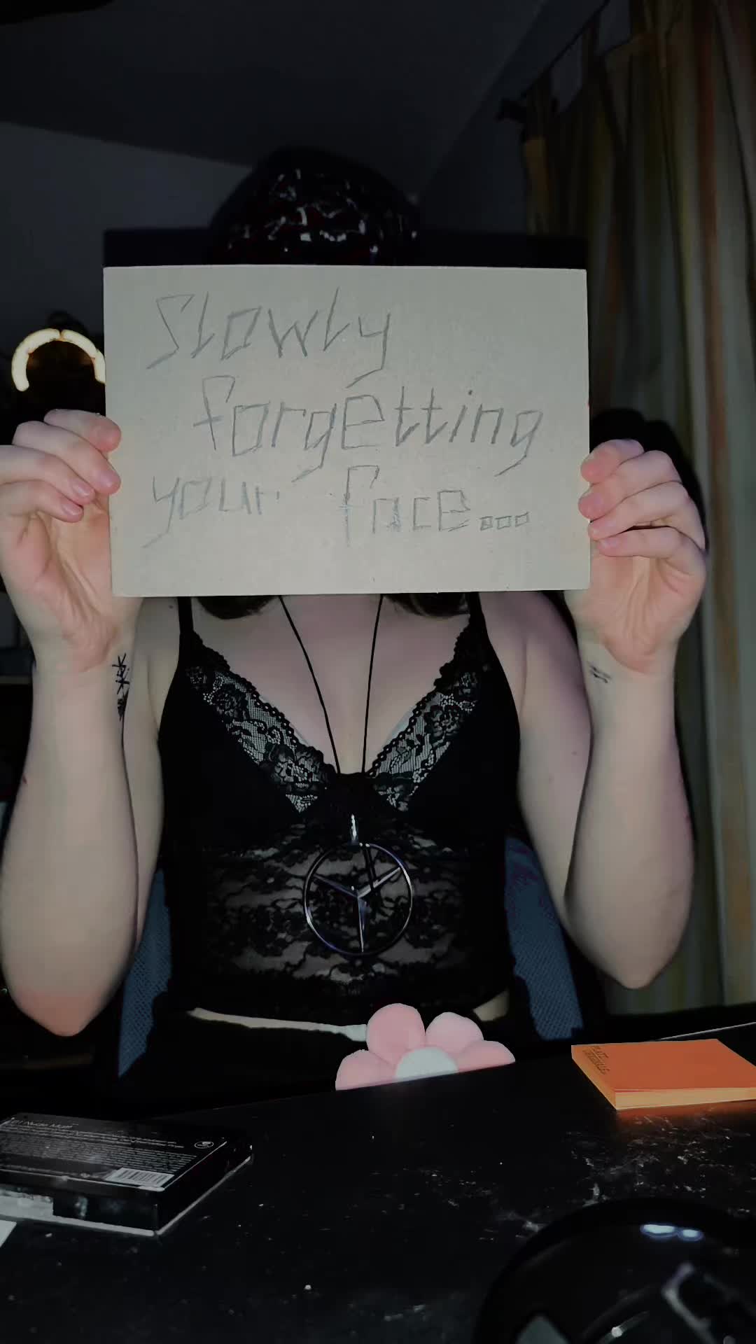 @✯Lady✯ ~({Dante's version})~