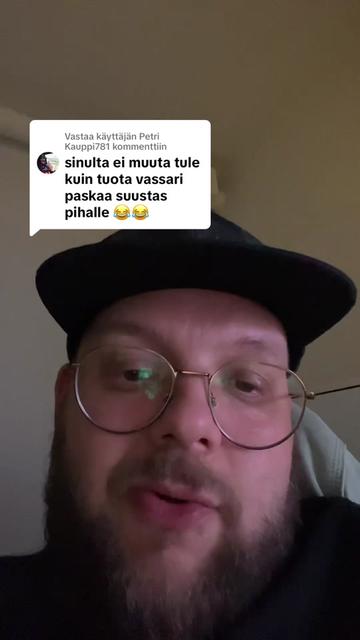 @Eetee
