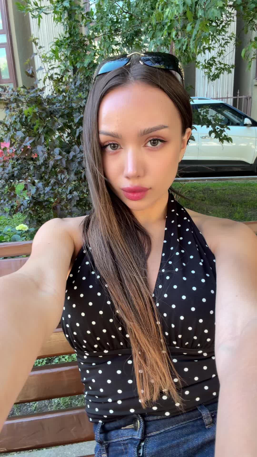 @attractiveniva