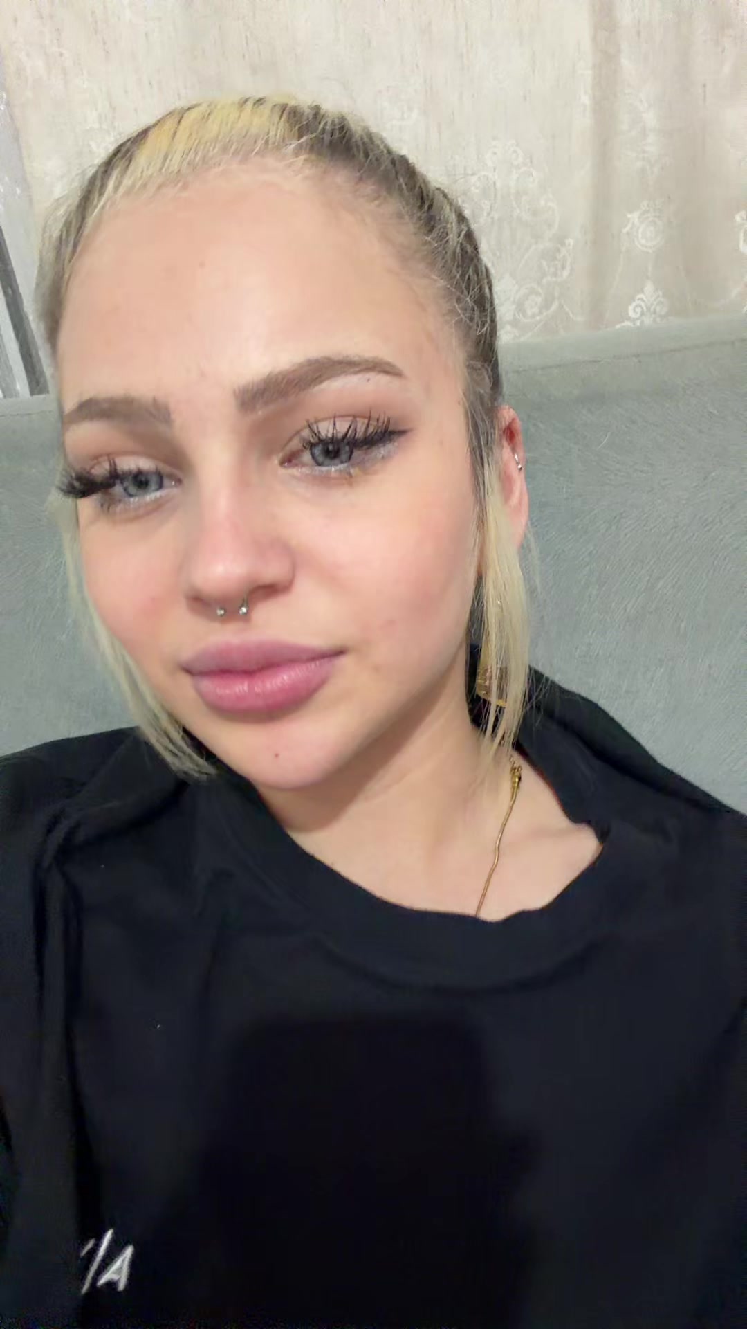@llfour4
