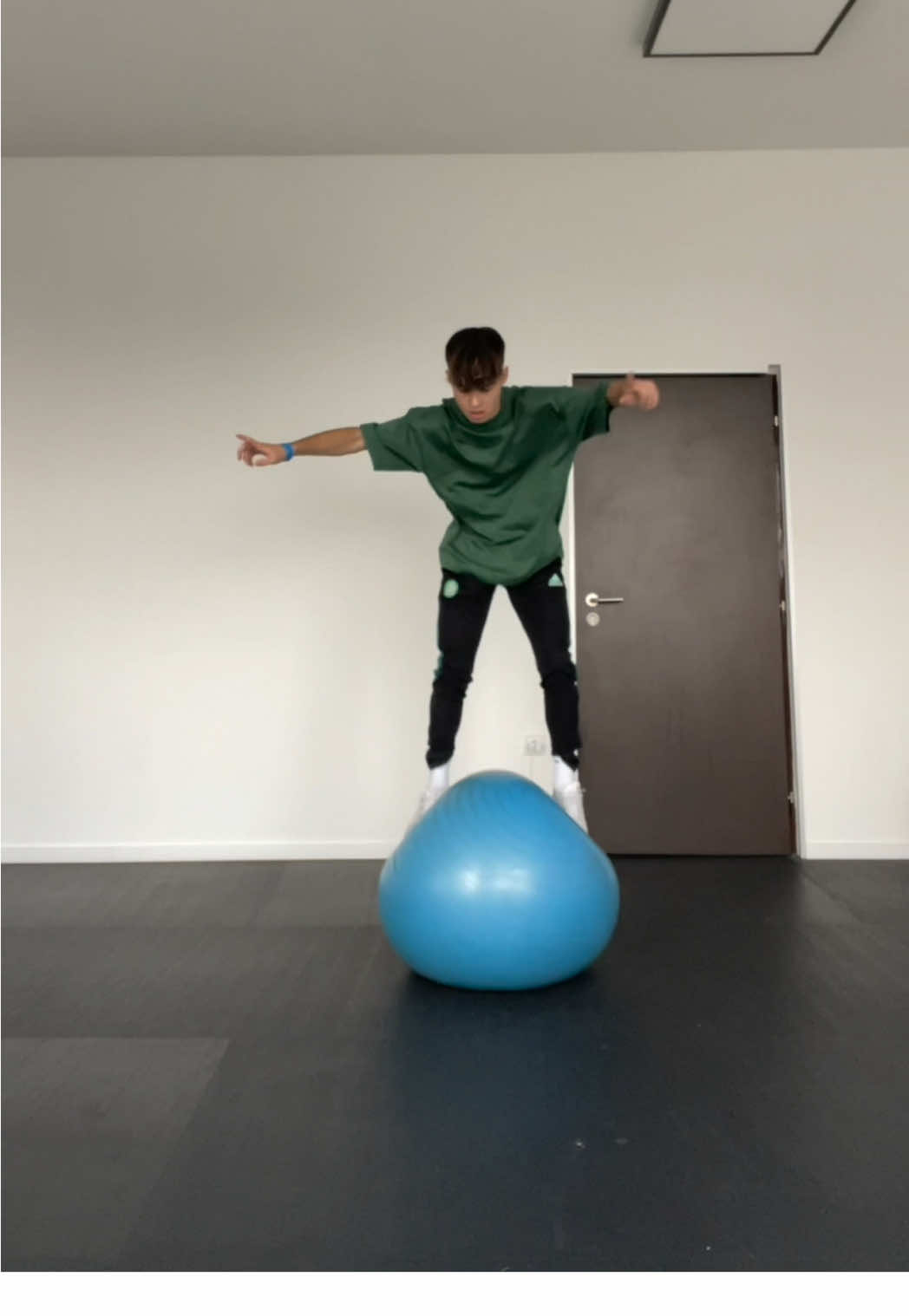 @lennyfreestyle