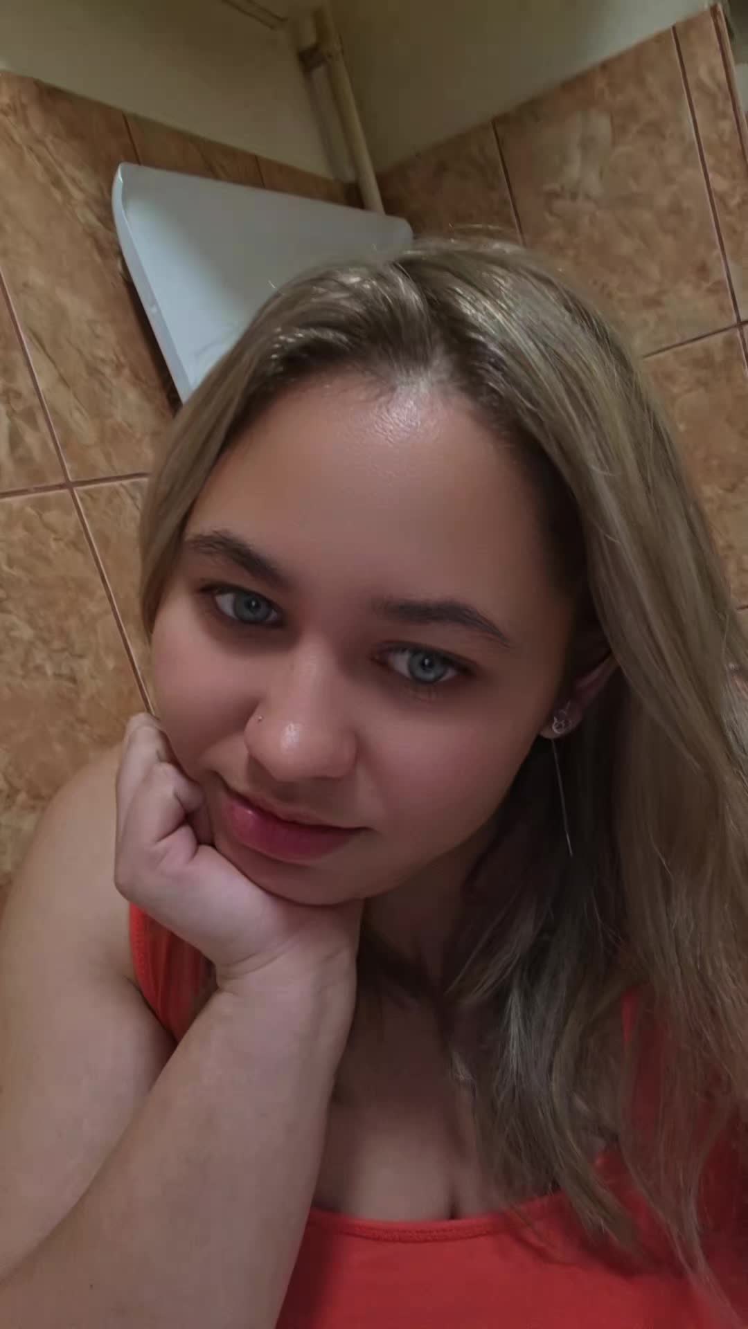 @Denisa_elenna..