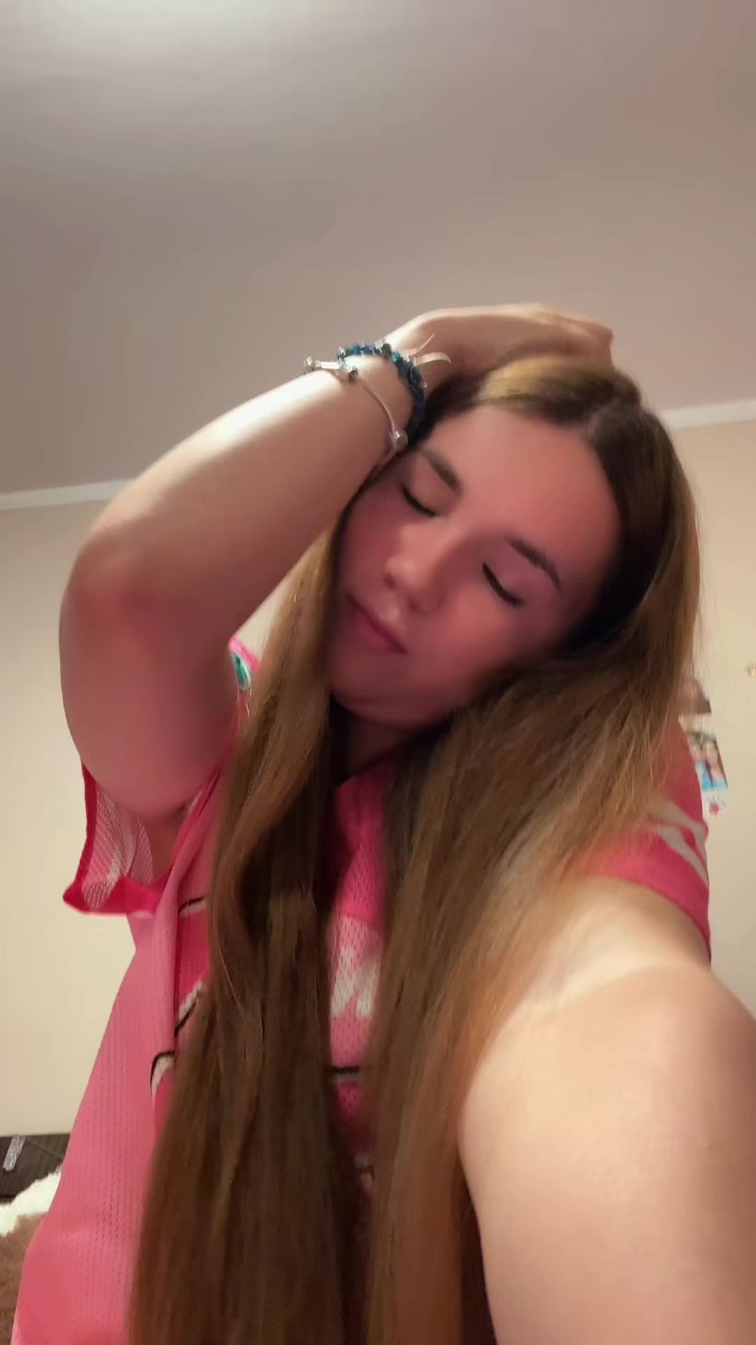 @_deniiiiz
