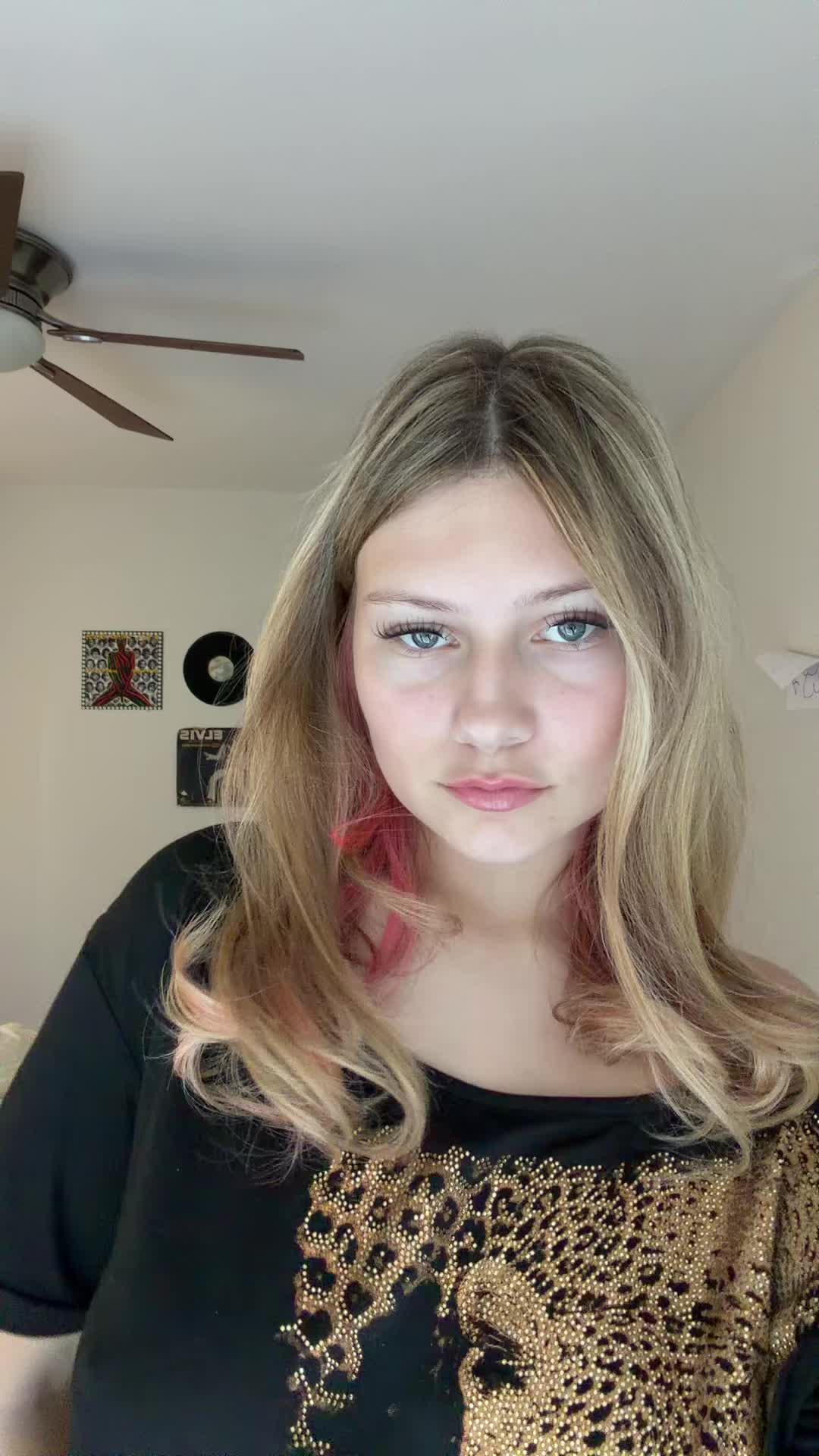 @Mädchen Alice 🌀