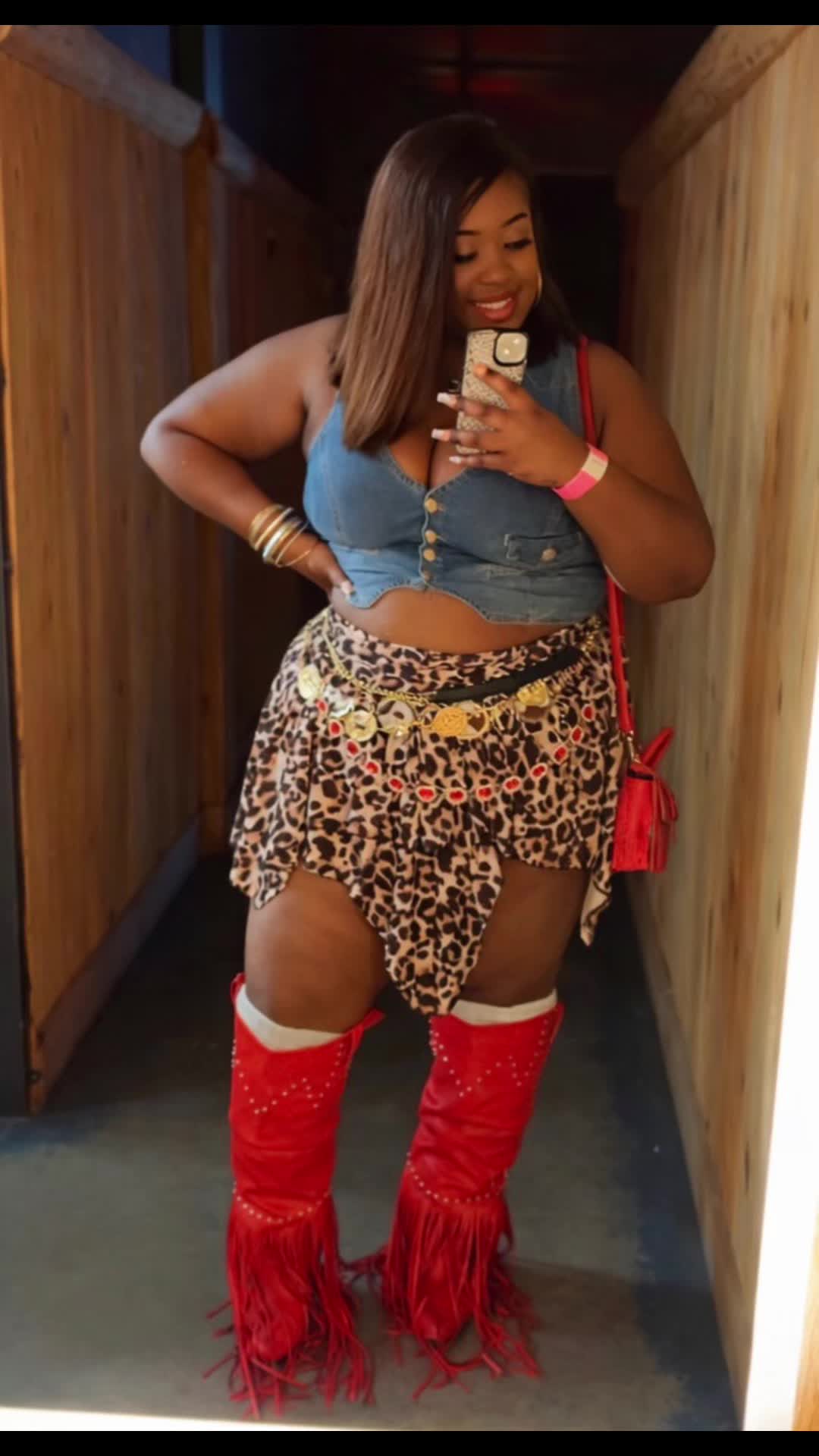 @Mizz Krystal