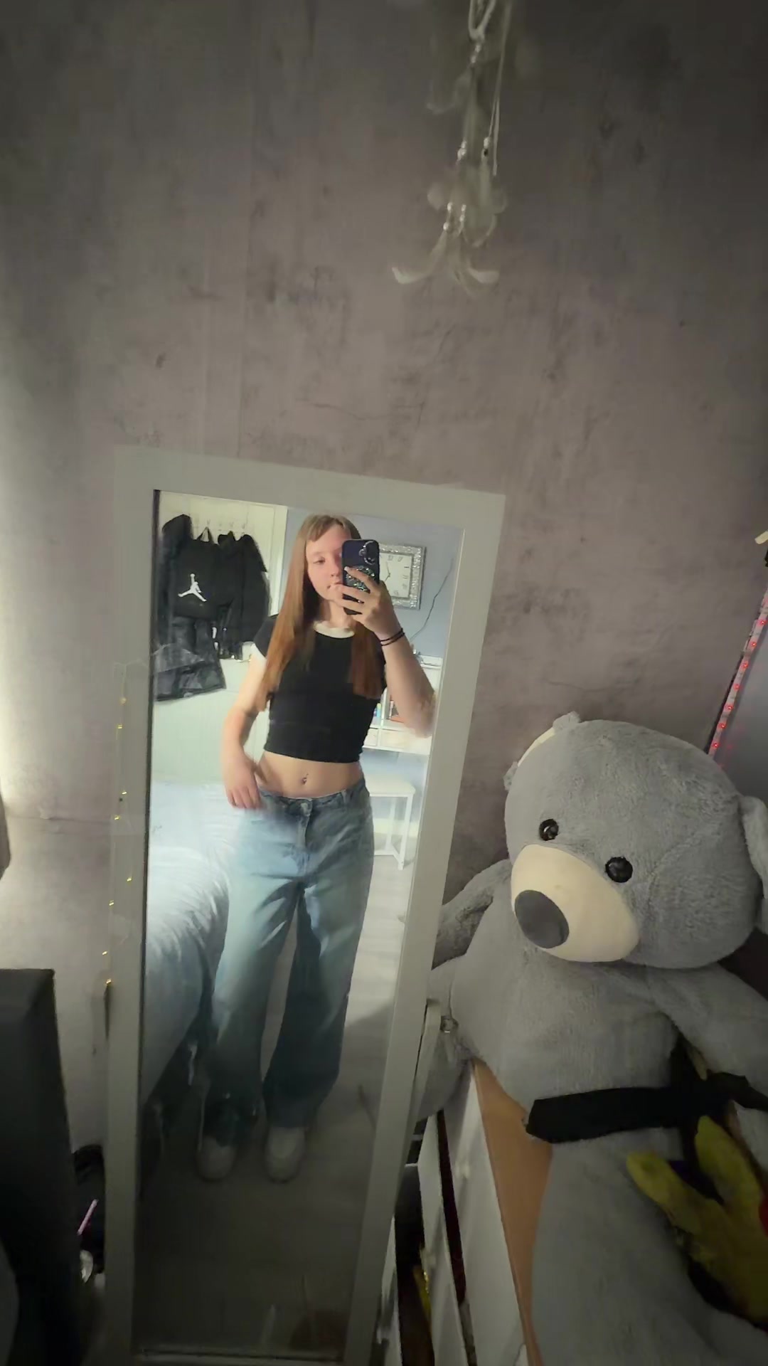 @𝓛𝓮𝔁𝓲🌺💋
