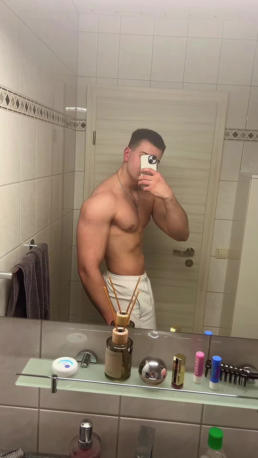 @Jonas