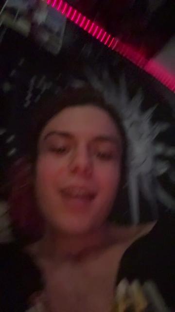 @lilhomofr