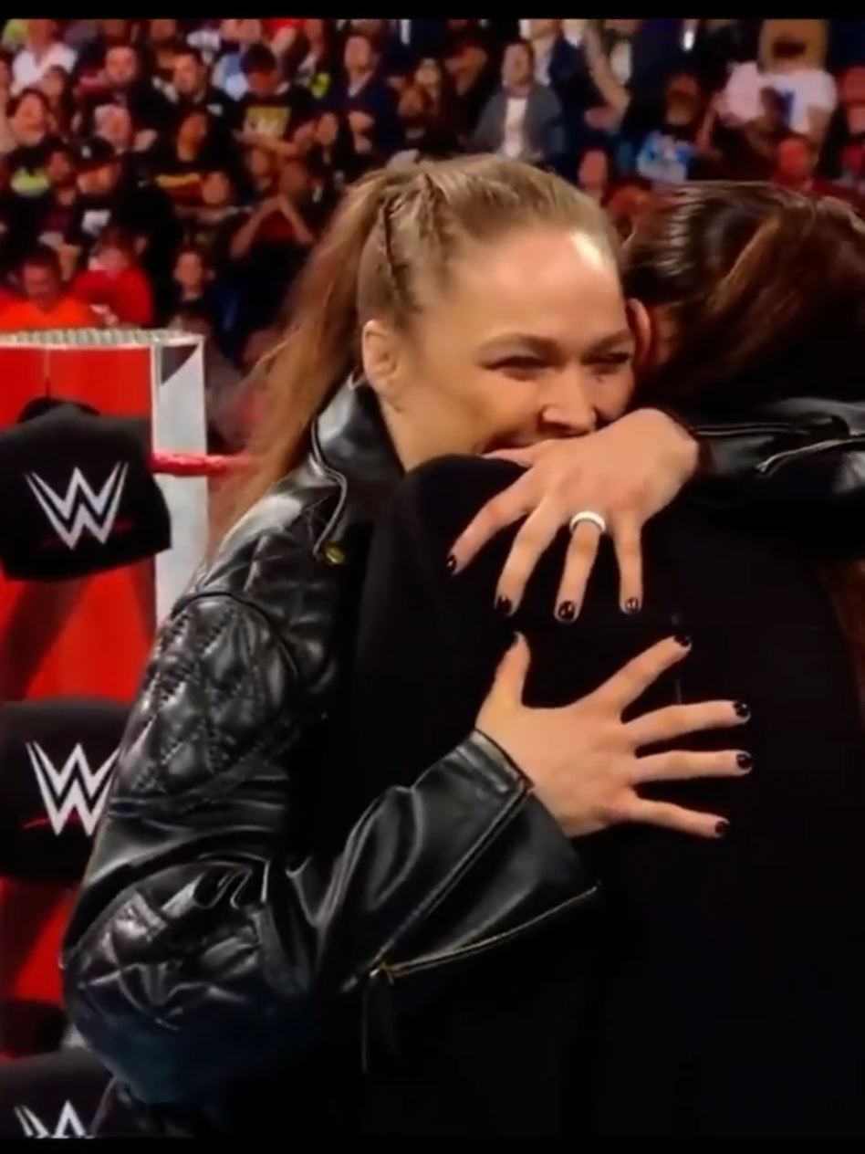 @RONDA ROUSEY