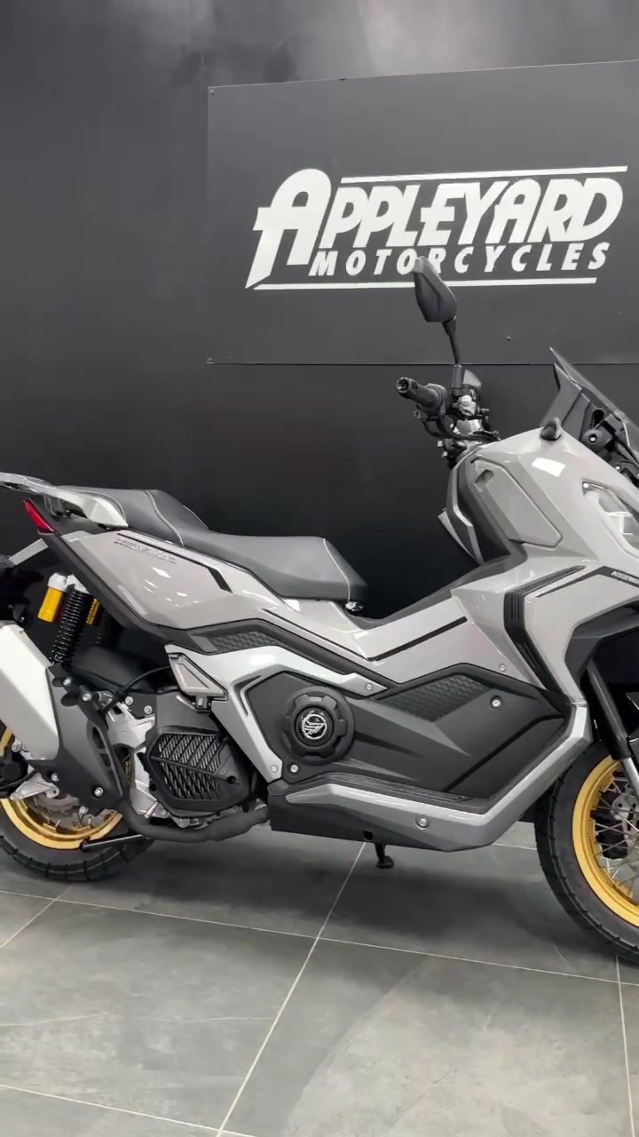 @AppleyardMotorcycles
