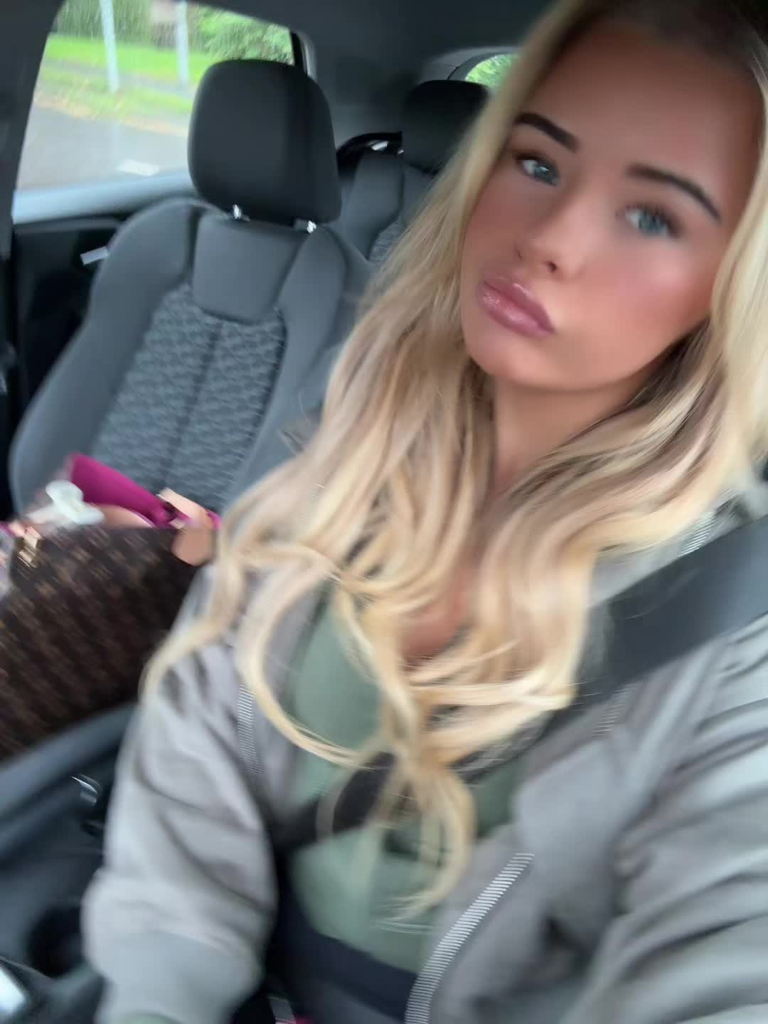 @elise👸🏼