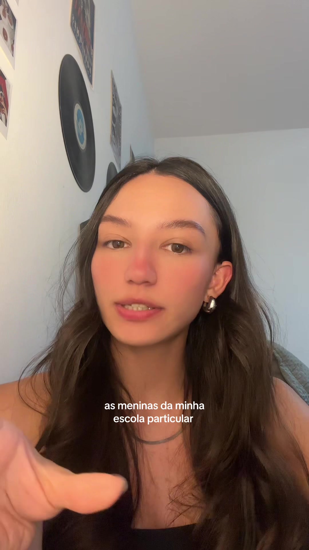 @laura