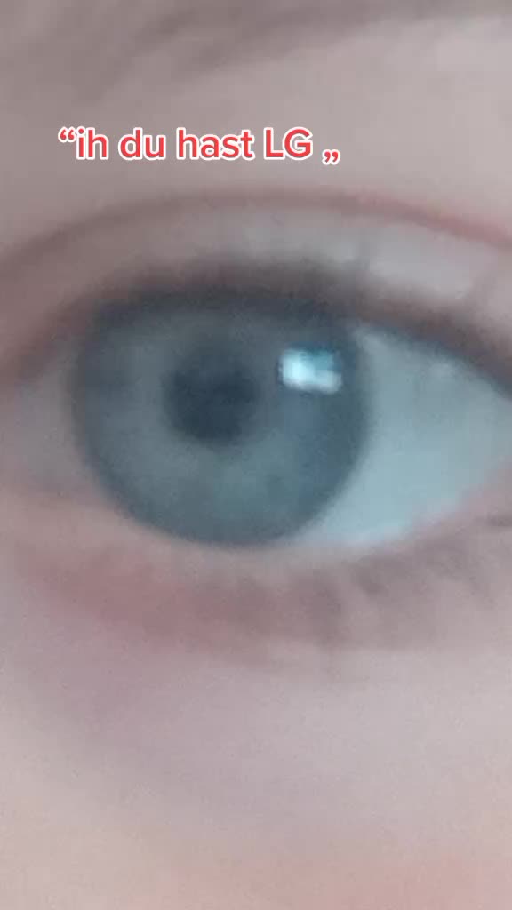 @(: <3