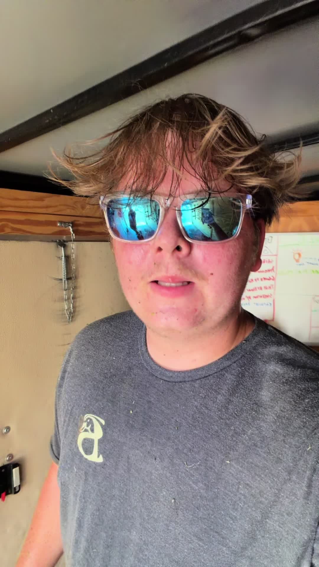 @𝙁𝙤𝙬𝙡𝙚𝙧 🐗