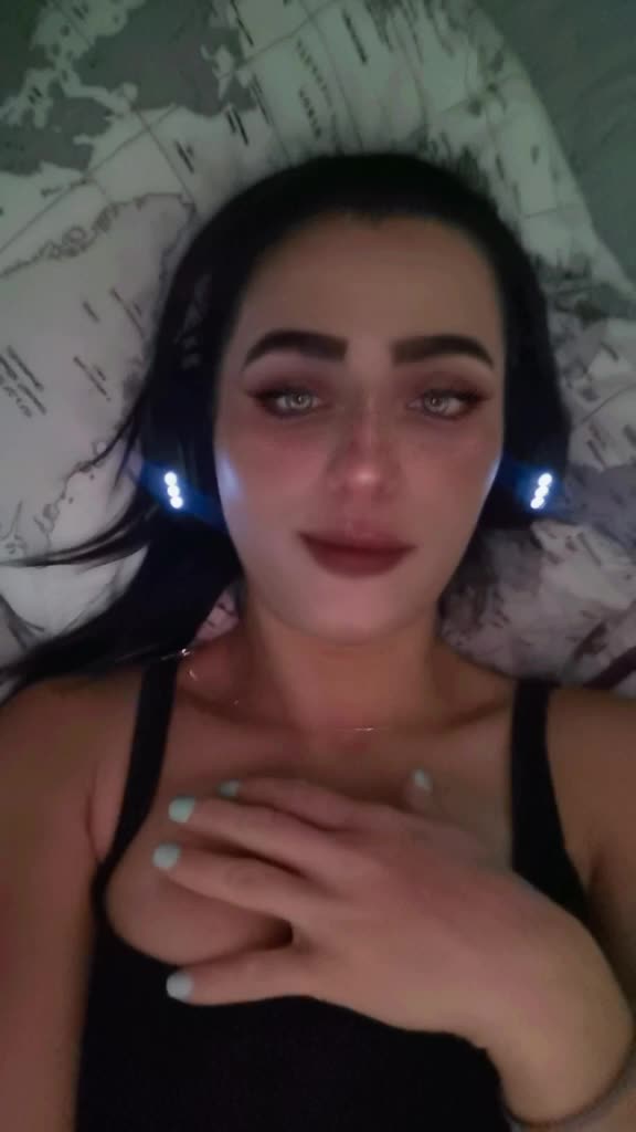 @Resmuves csilla