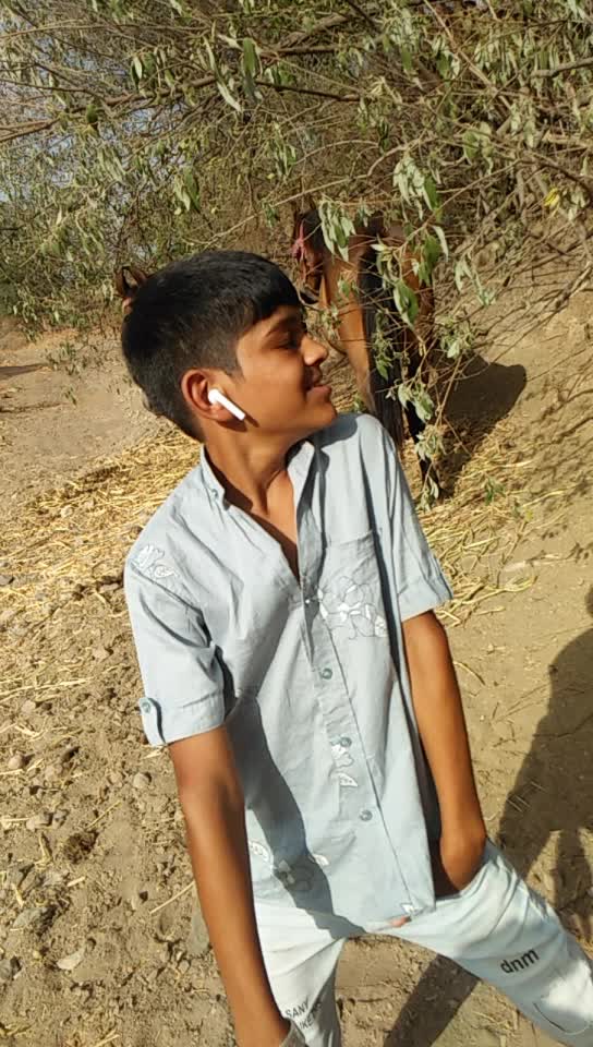 @👑 sujal Bharvad 👑