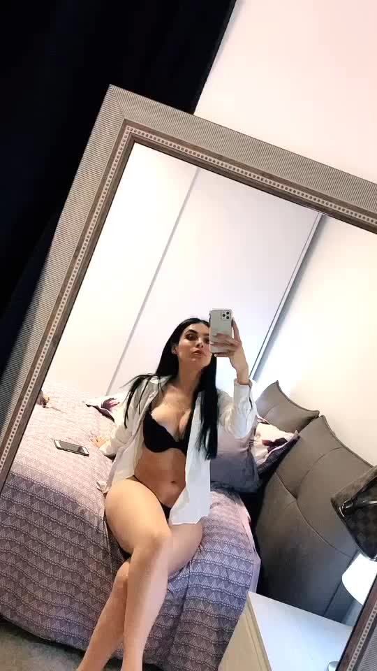 @Miranda Hernández