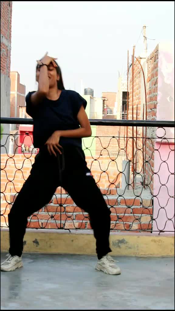 @pooja dancer